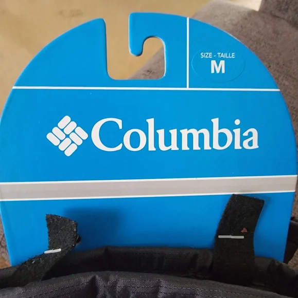 Youth Medium Columbia brand winter gloves brand new black - Picture 2 of 3